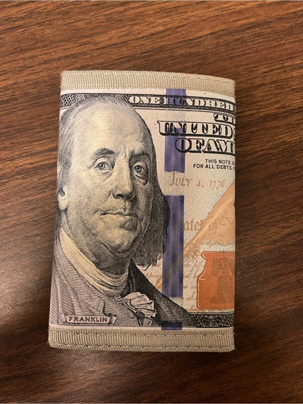 $100 bill Tri fold wallet like new!